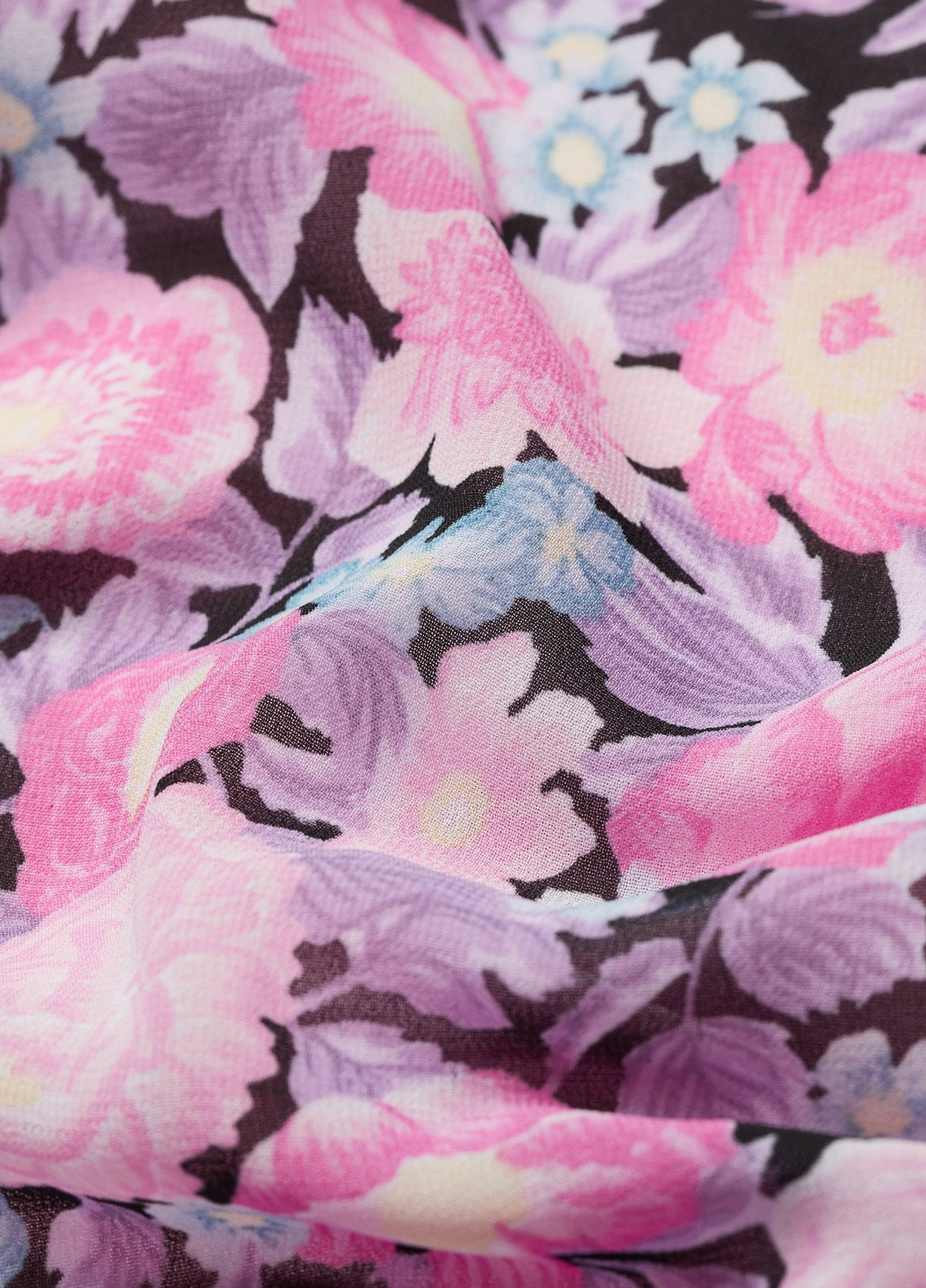 Розовое повседневный платье H&M с цветочным принтом