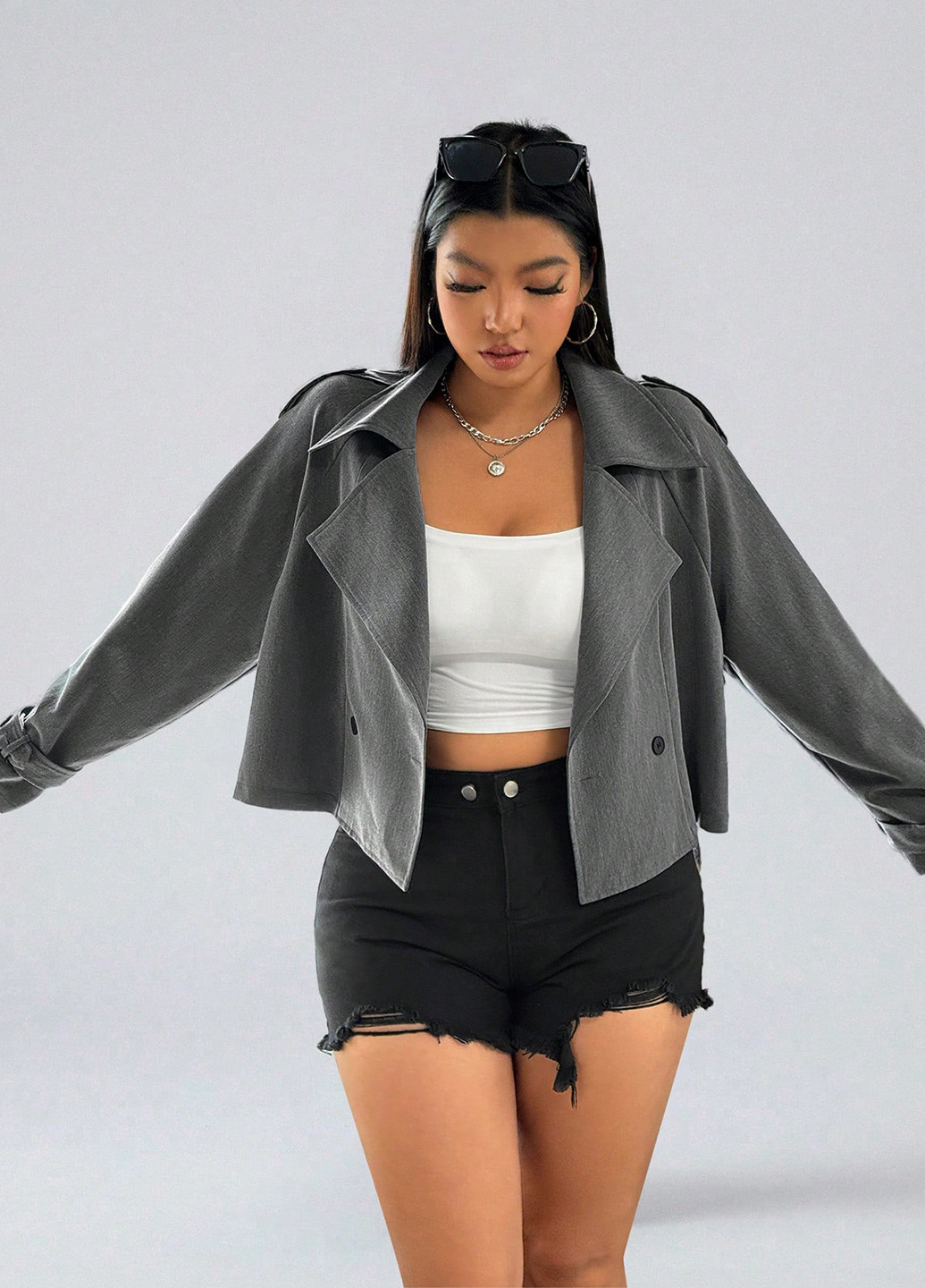 Серая демисезонная куртка SHEIN