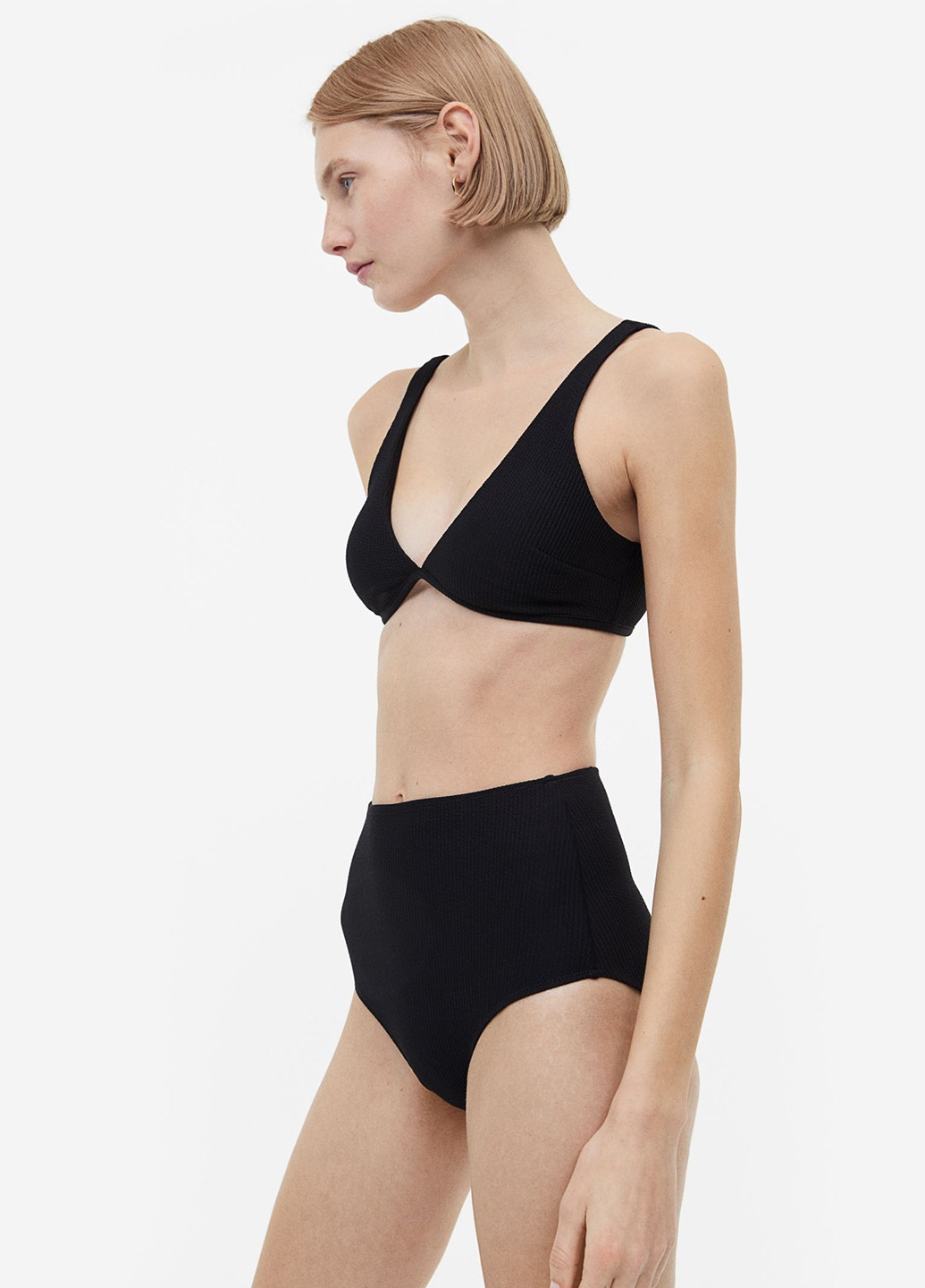 Черные купальные трусики-плавки однотонные H&M