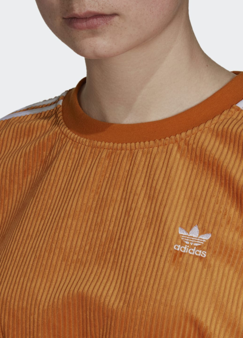 Джемпер оверсайз Adicolor Classics Velour adidas - крой логотип оранжевый спортивный трикотаж - (252364408)