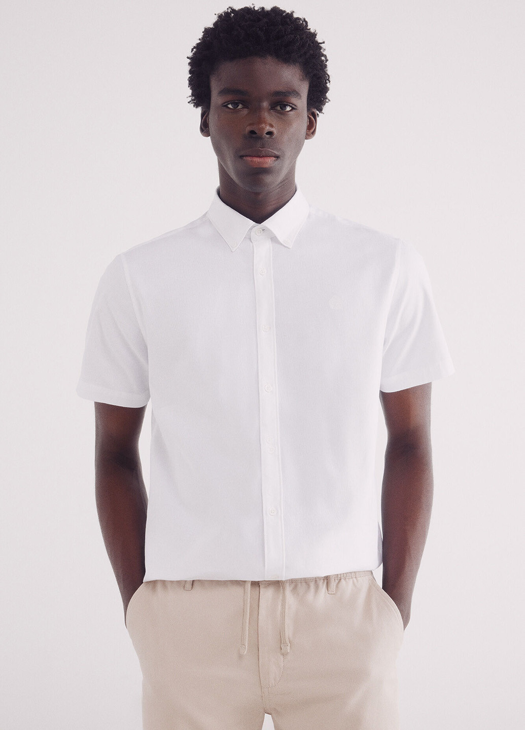 Белая кэжуал рубашка однотонная Springfield