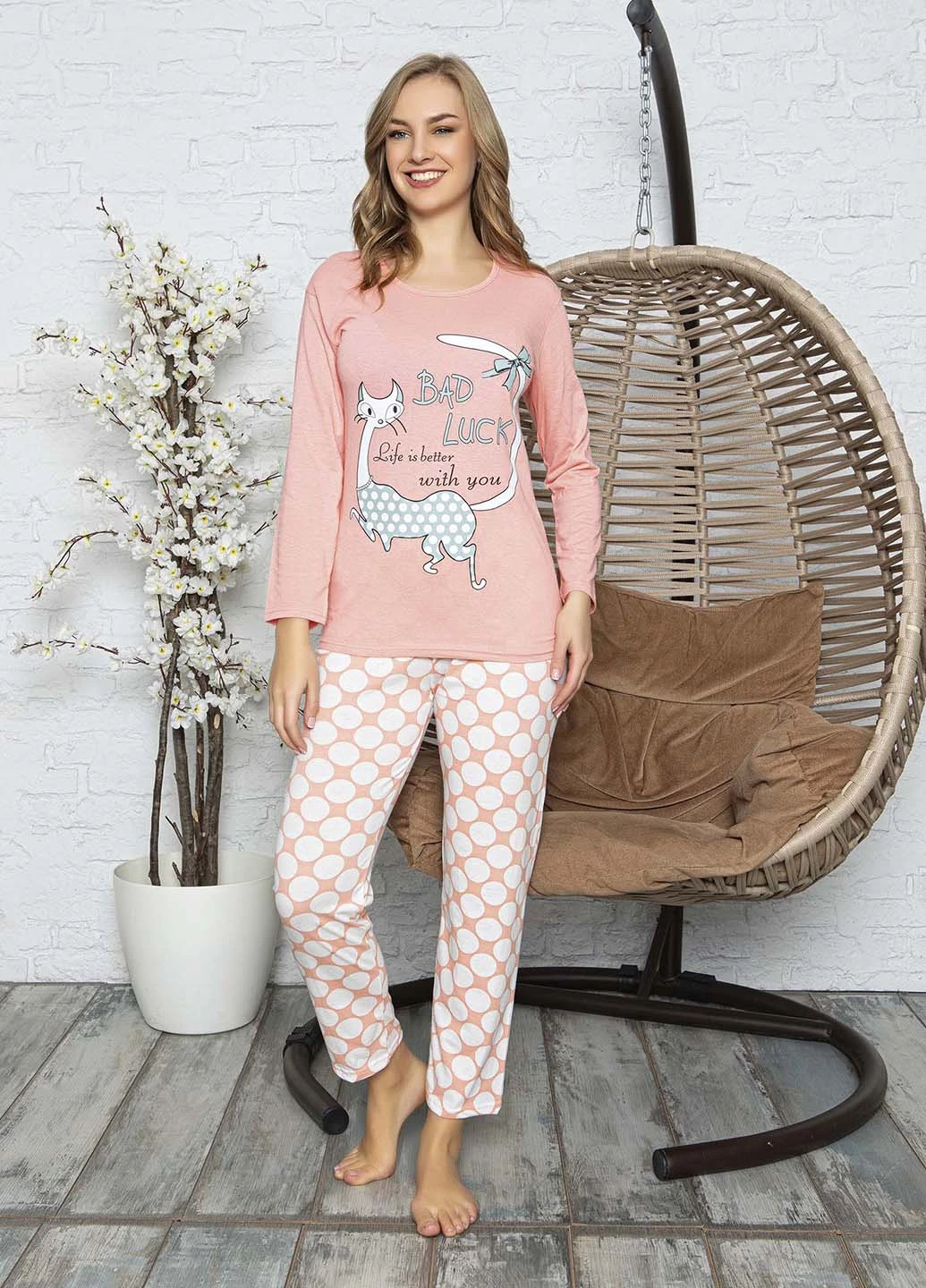Персиковий демісезонний комплект (лонгслів, брюки) Rinda Pijama