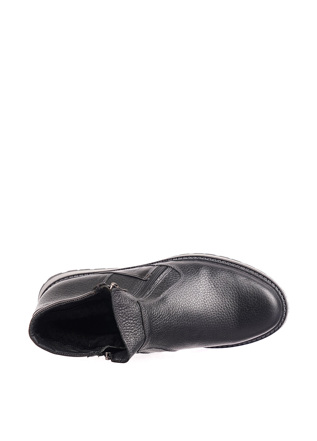 Черные осенние ботинки Levons
