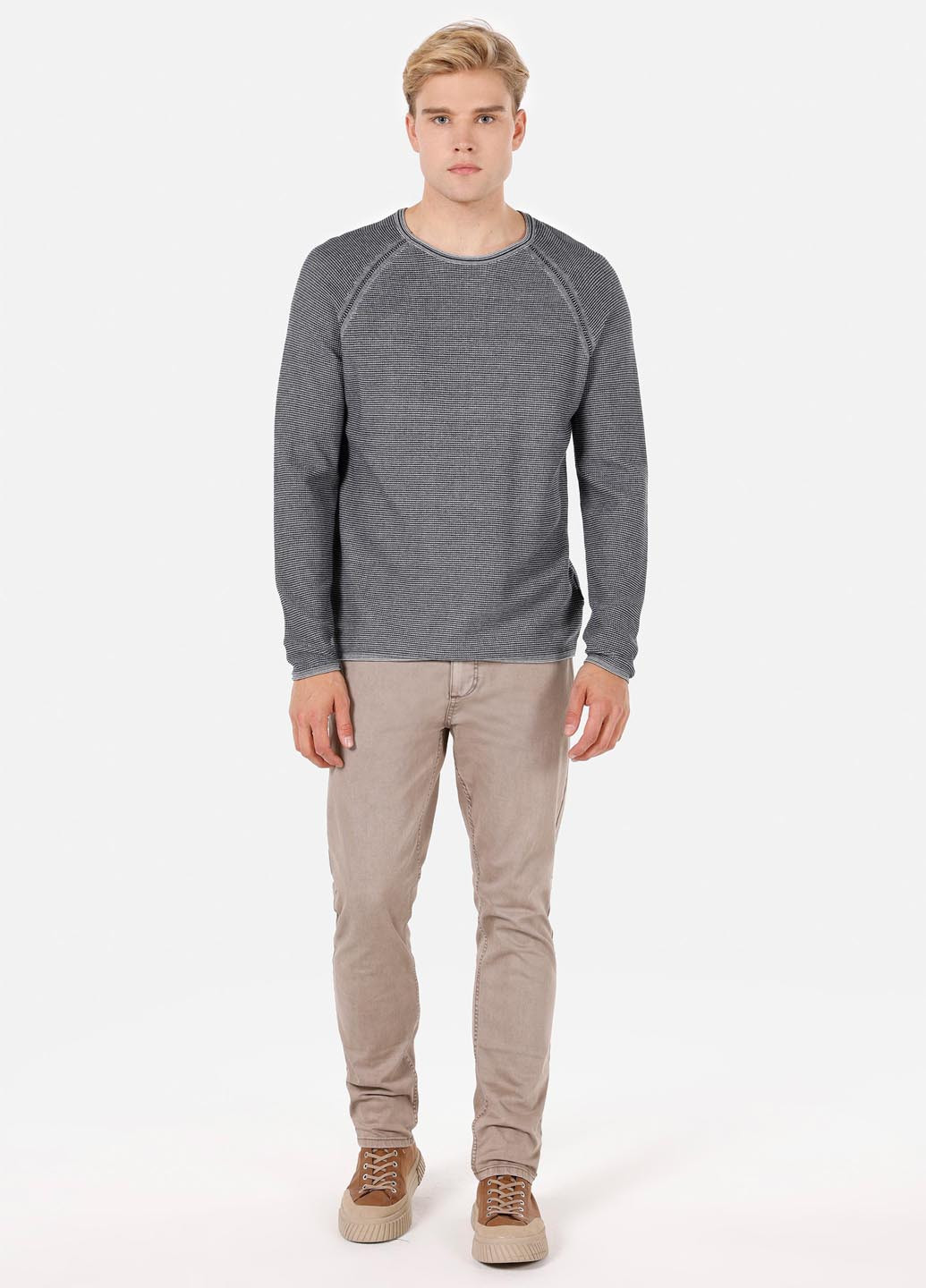 Темно-сірий демісезонний джемпер джемпер Colin's