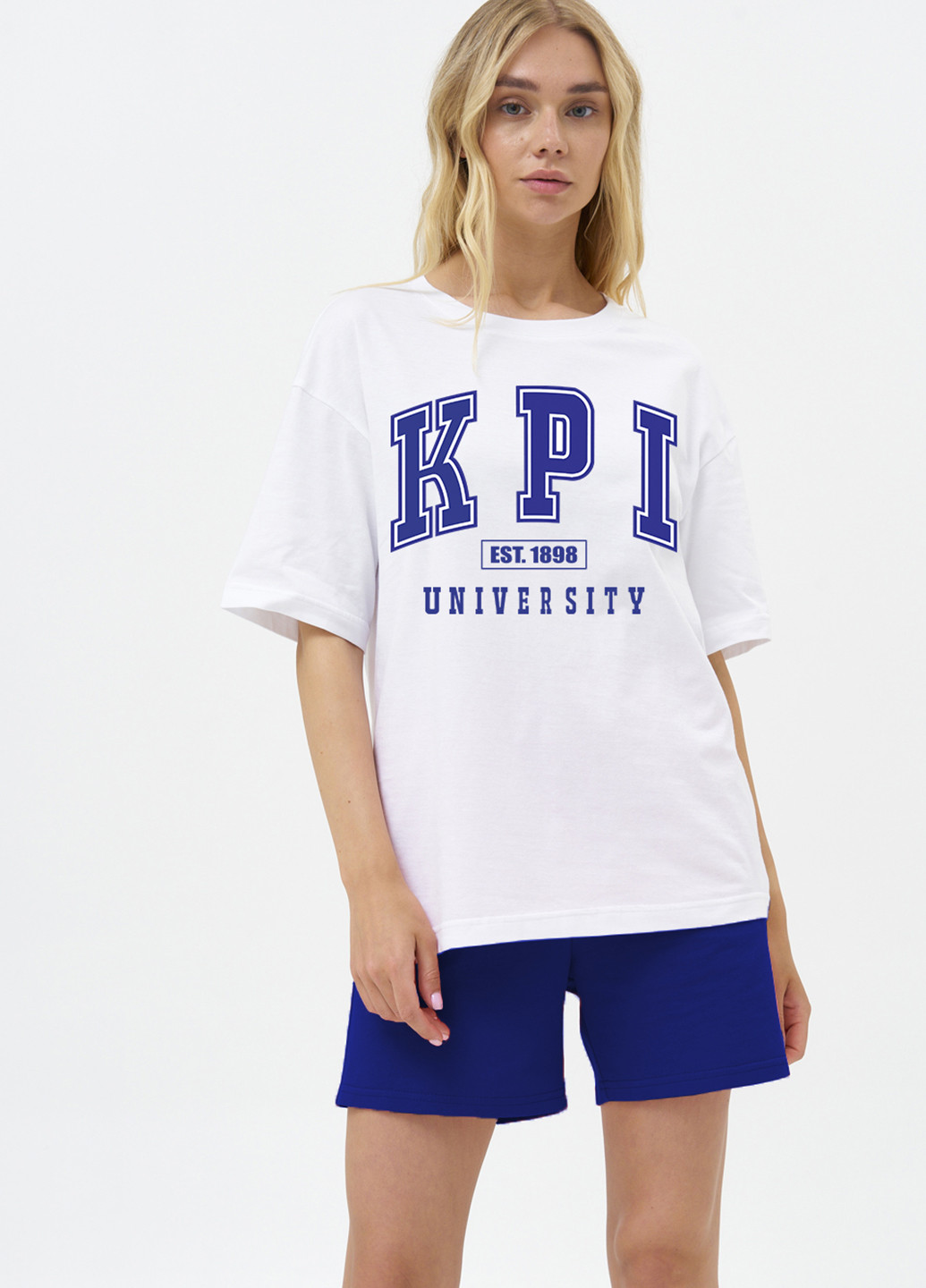 Біла літня футболка оверсайз kpi KASTA design На фото розмір Xs (Ольга - Р-175, Ог - 87, От-61, Об-91)