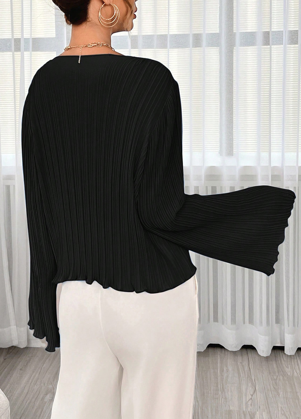 Чорна блуза SHEIN