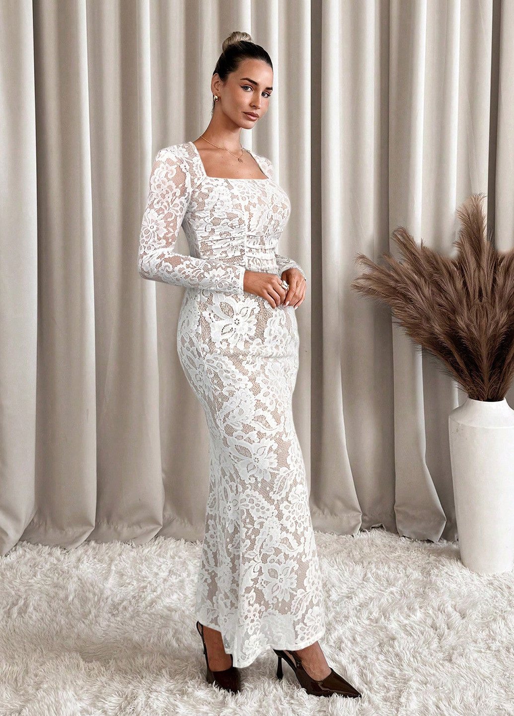 Белое кэжуал платье футляр SHEIN однотонное