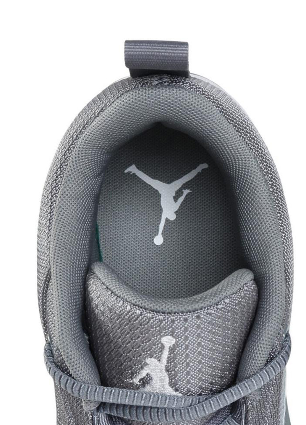 Сірі Осінні кросівки fq8298-002 Jordan Max Aura 6