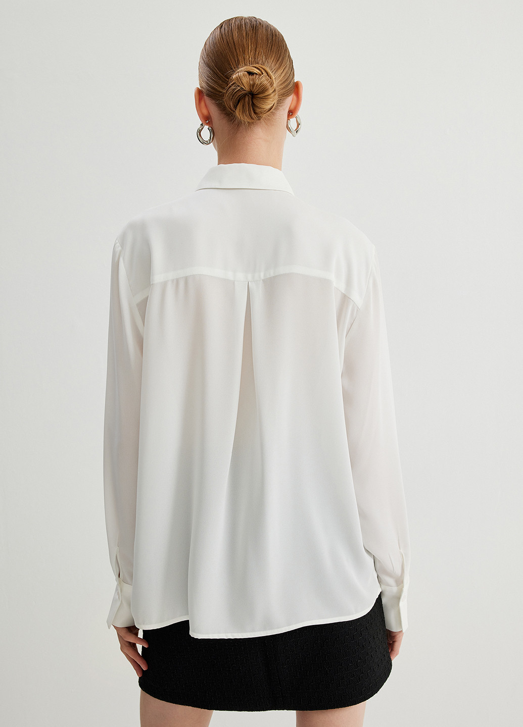 Белая кэжуал рубашка однотонная KOTON