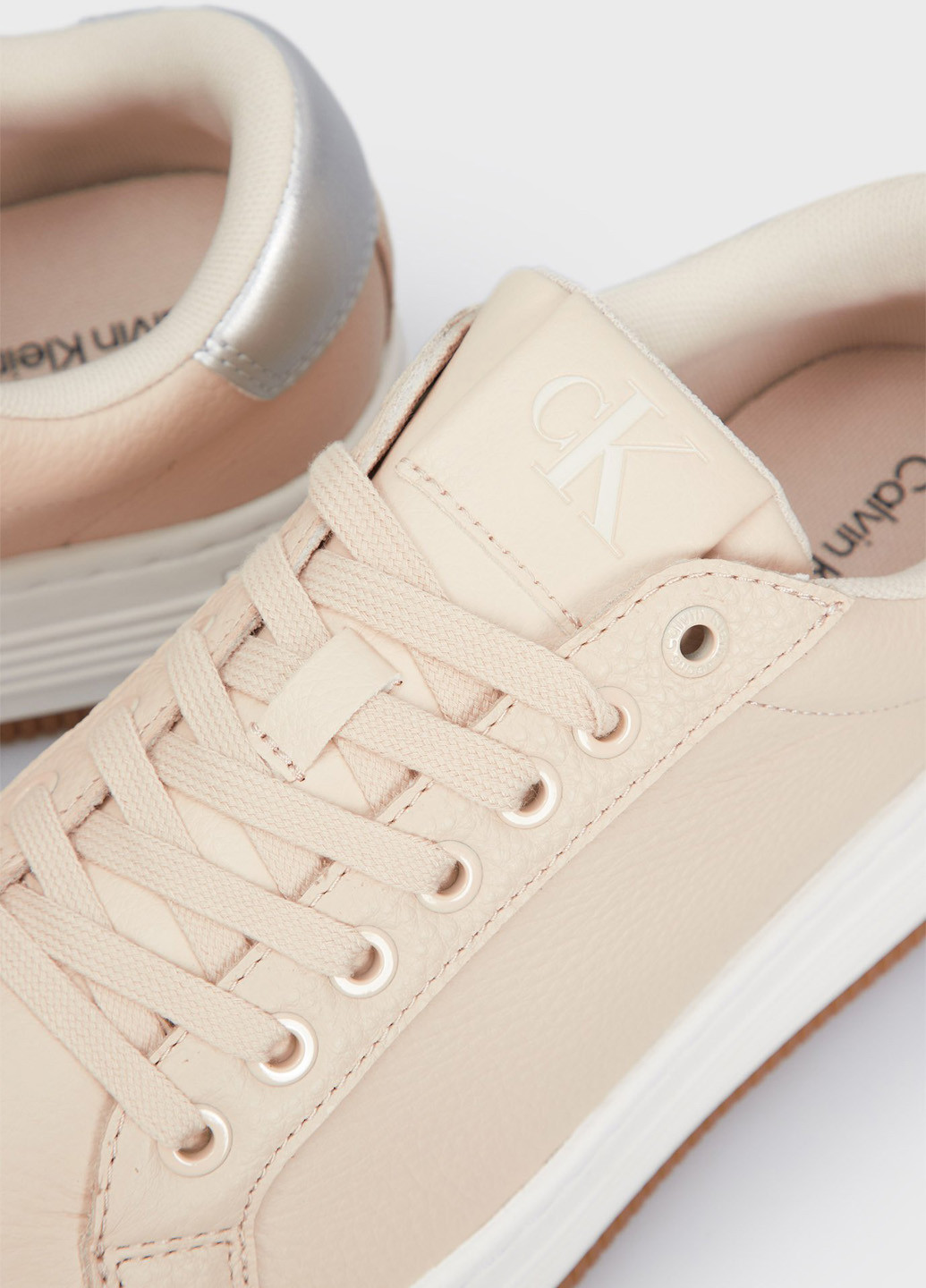 Кроссовки Calvin Klein Jeans бежевые демисезоны (366292681)