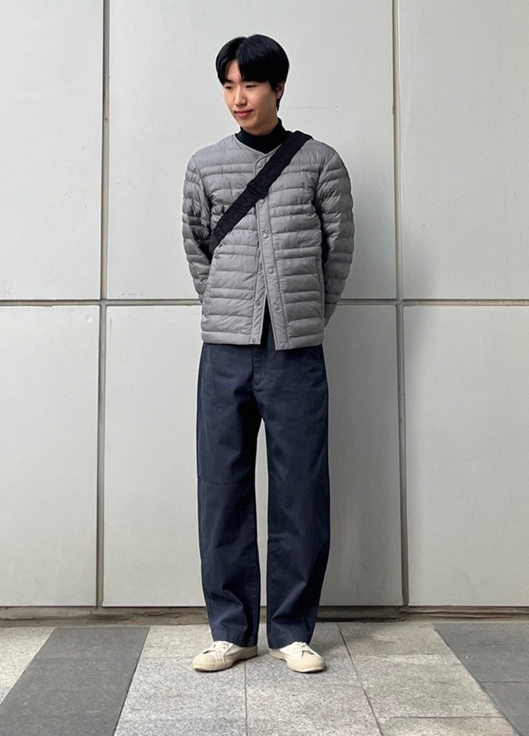 Лонгслів Uniqlo однотонний чорний кежуали поліестер, трикотаж, фліс