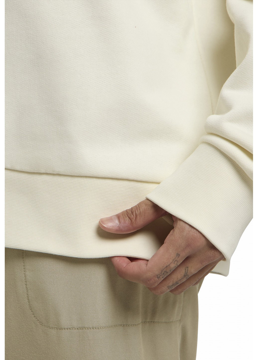 Белый свитшот Jack Wolfskin однотонный без декора (328829592)