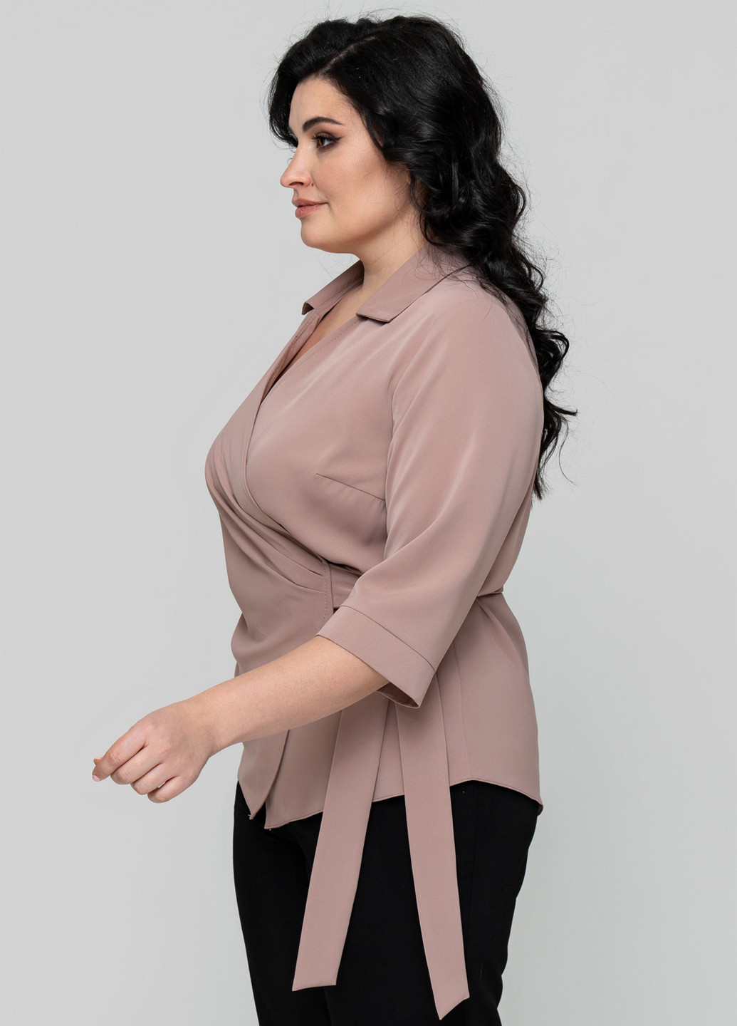 Бежевая блуза на запах A'll Posa