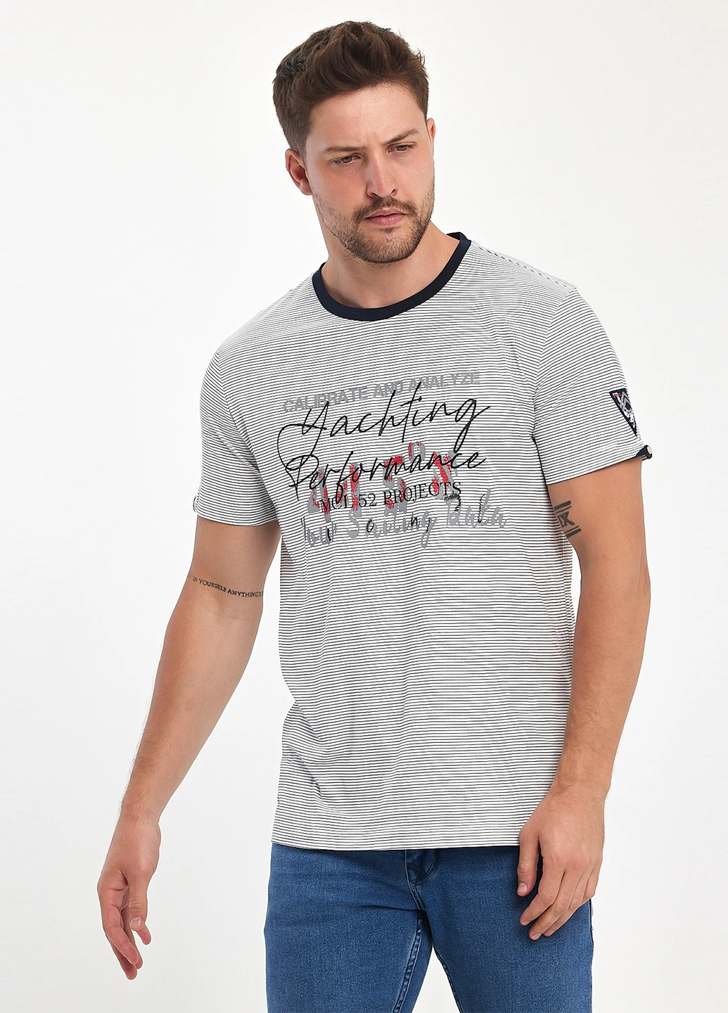 Белая футболка Trend Collection