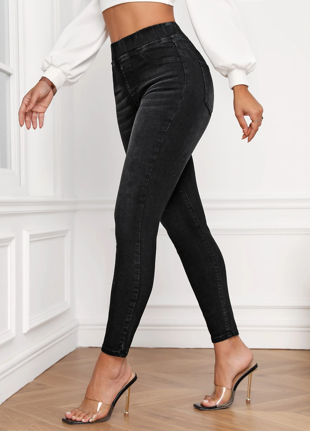 Черные демисезонные джеггинсы SHEIN