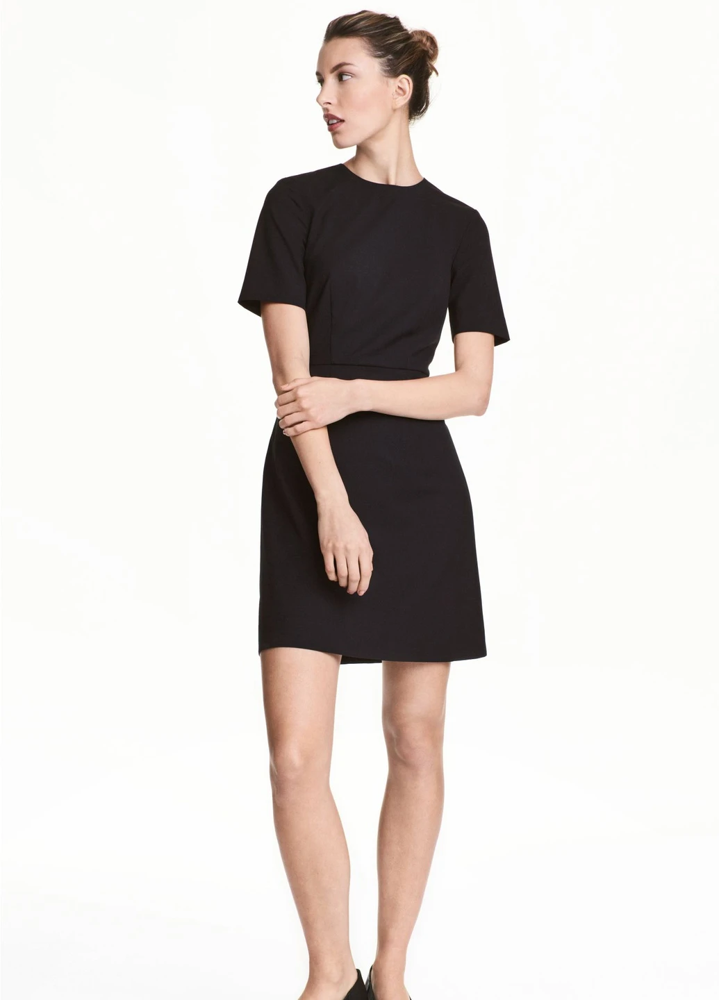 Черное кэжуал платье H&M однотонное