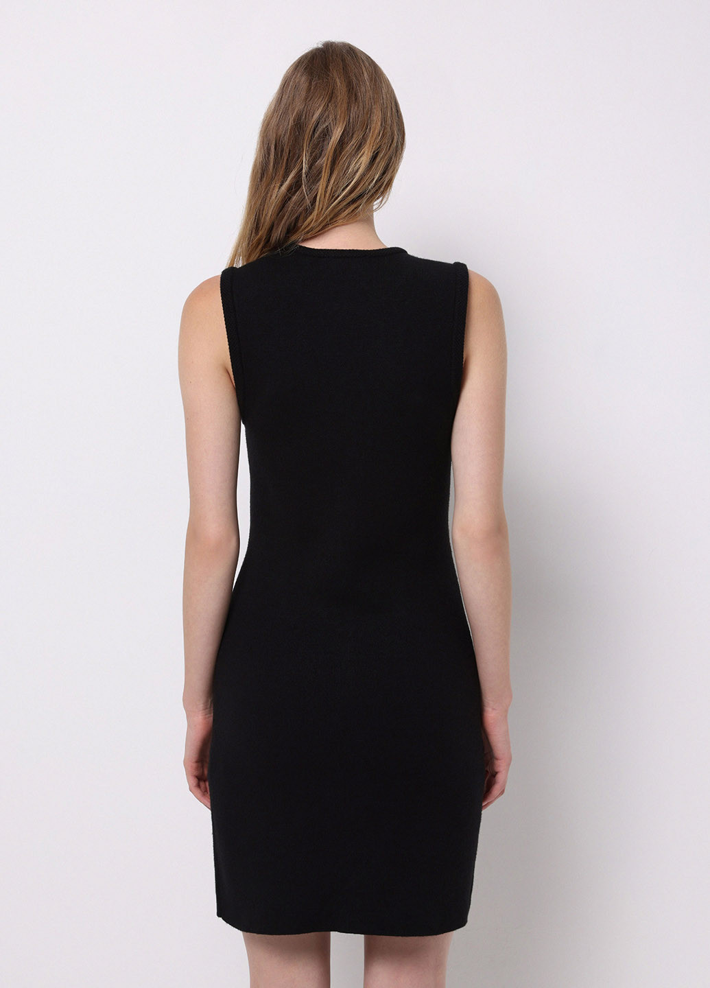 Черное кэжуал платье силуэтная Colin's однотонное