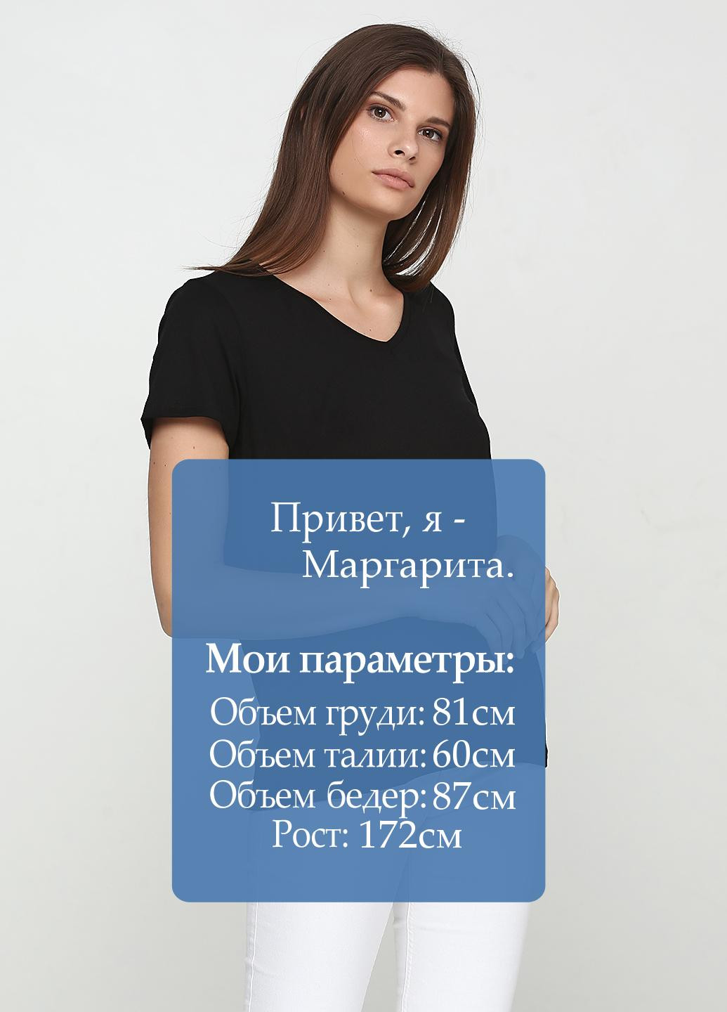 Чорна літня футболка з коротким рукавом MAKSYMIV