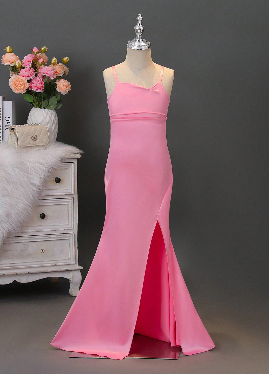 Светло-розовое платье SHEIN (340108795)