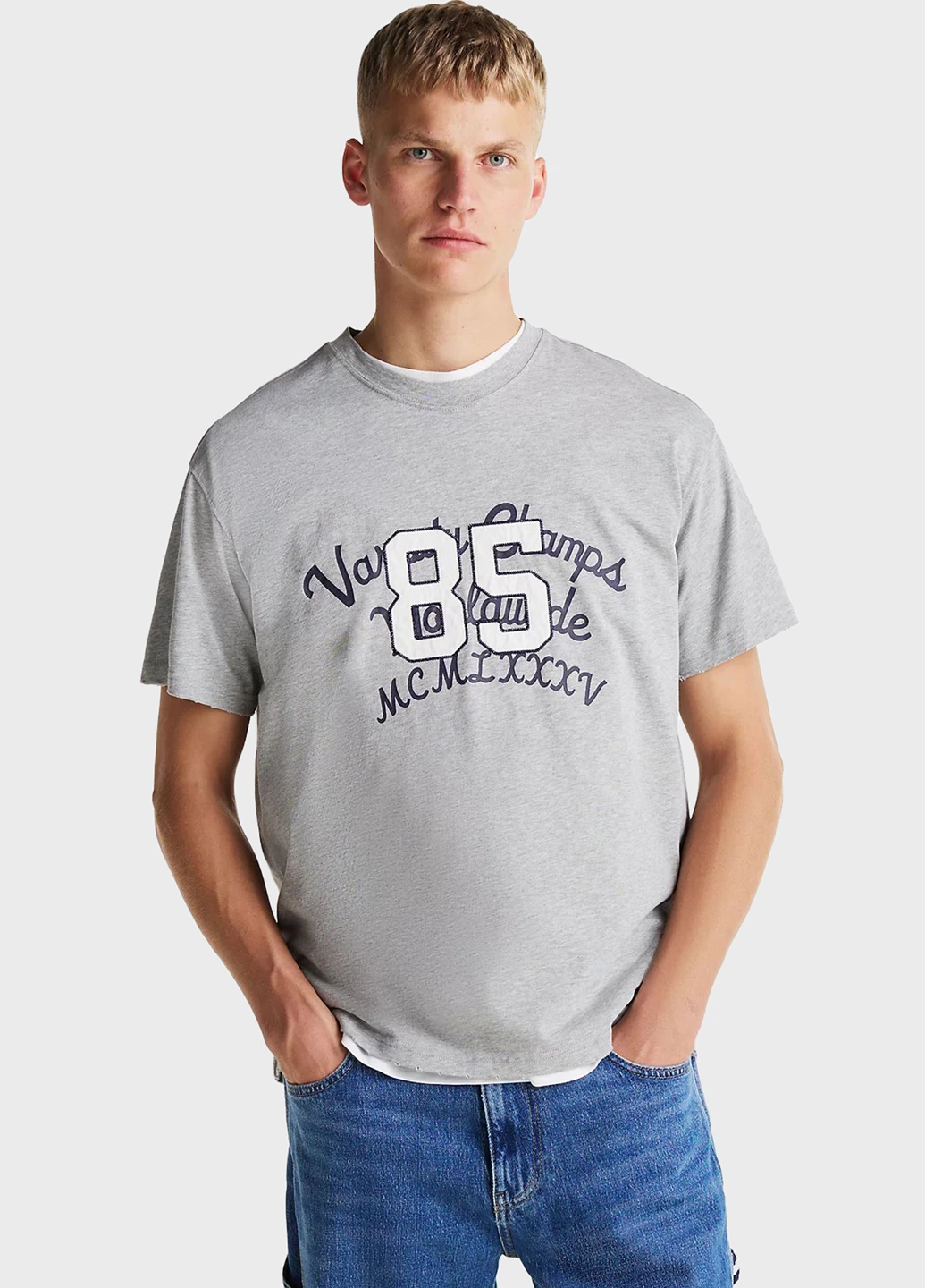 Сіра футболка Tommy Jeans