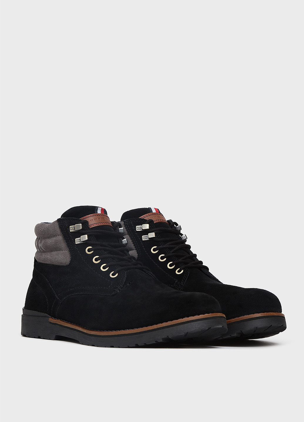 Черные осенние ботинки тимберленды Tommy Hilfiger