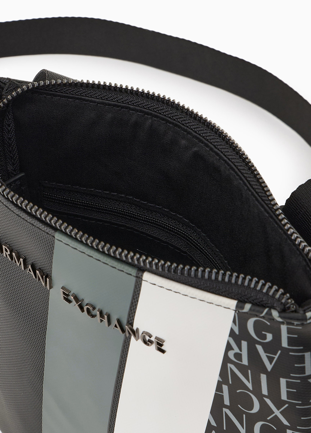 Сумка Armani Exchange (364818907)