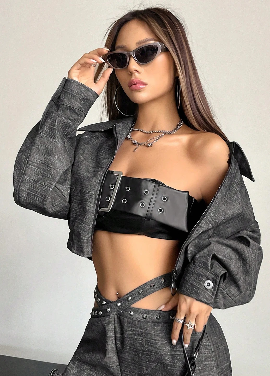 Серая демисезонная куртка SHEIN
