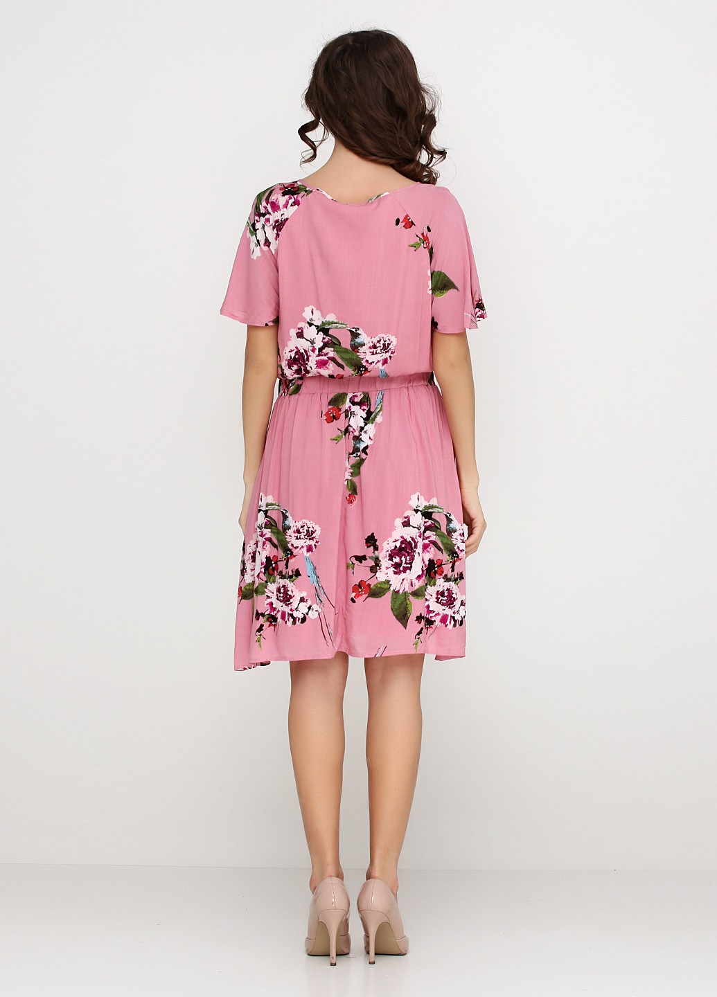 Розовое кэжуал платье клеш Vila с цветочным принтом