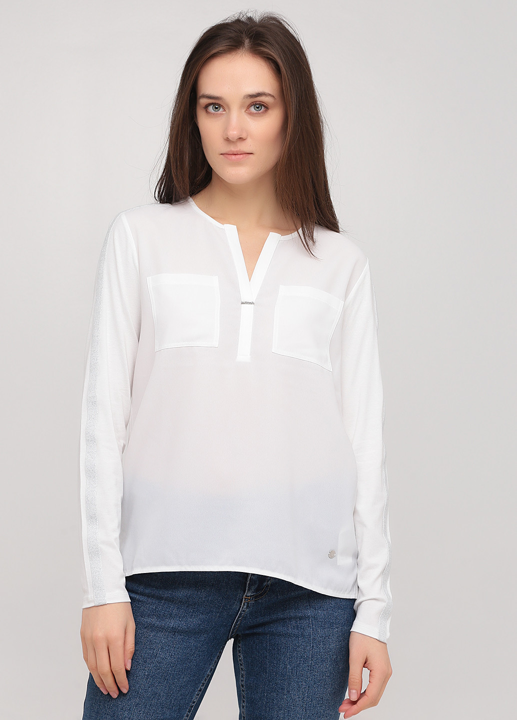 Белая демисезонная блуза Monari