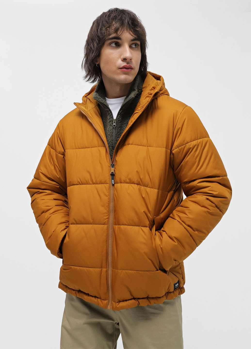 Коричнева зимня куртка Vans VN0008GB1M71