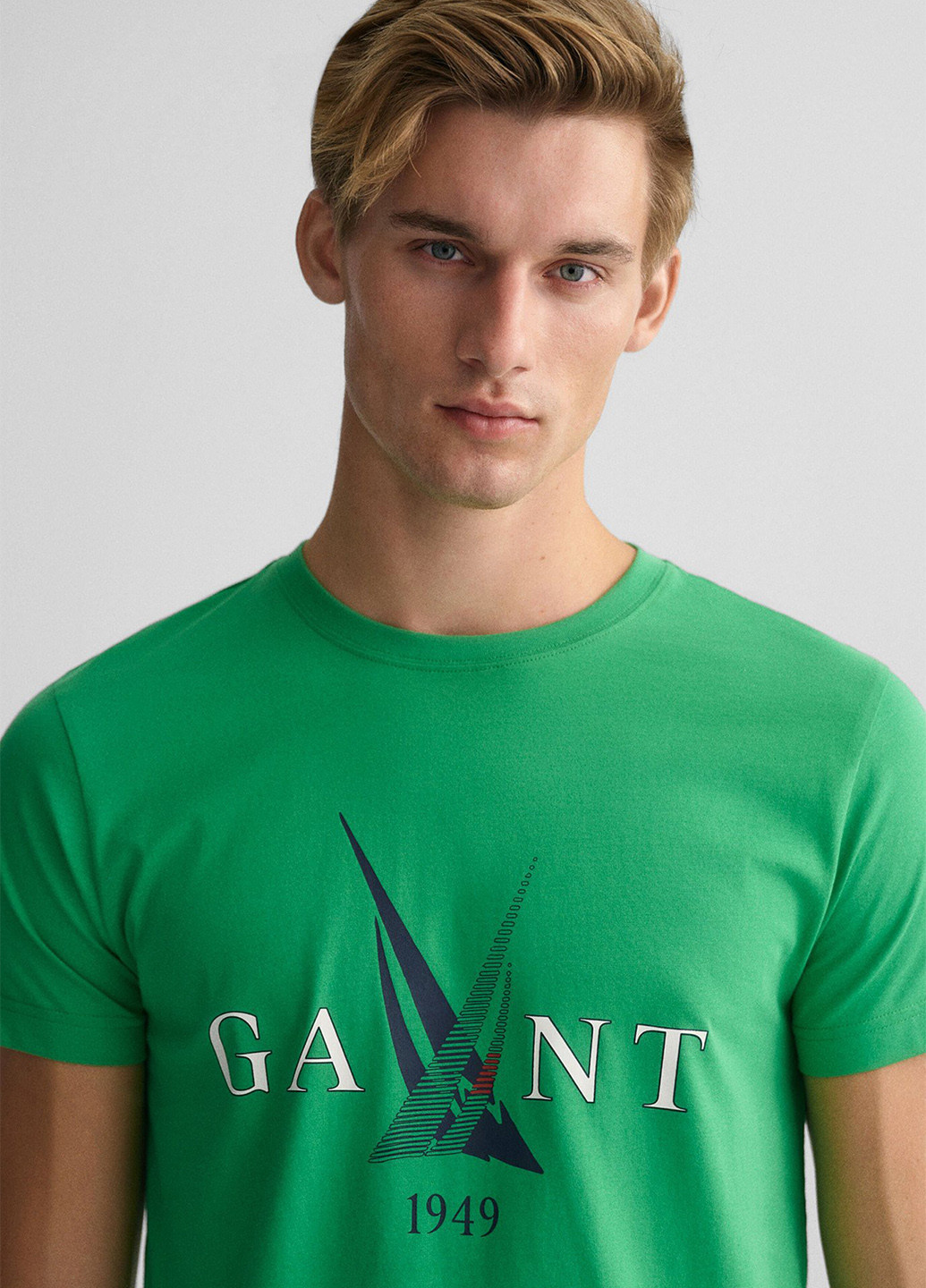 Зеленая футболка Gant