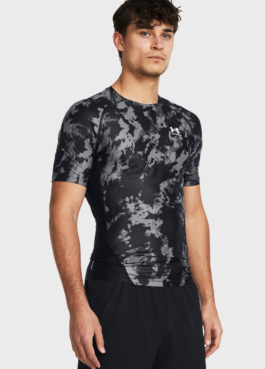 Чорна футболка Under Armour