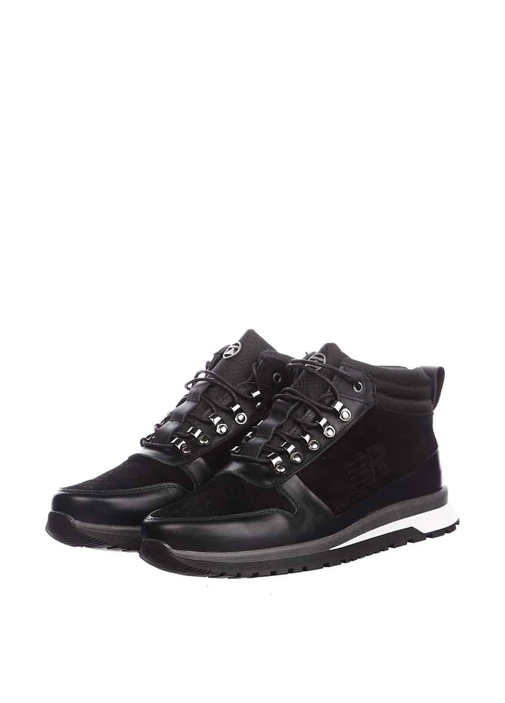 Черные осенние ботинки Broni