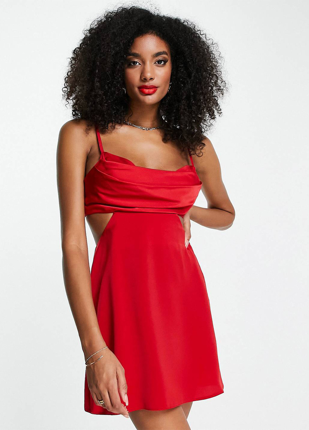 Красное кэжуал, коктейльное платье с открытой спиной Asos однотонное