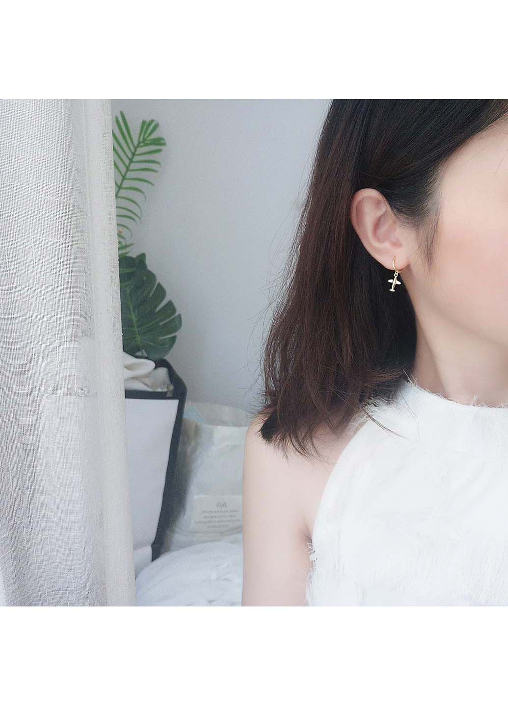 Серьги серебряные родированные s2-100 1.3 г Infini (256513743)