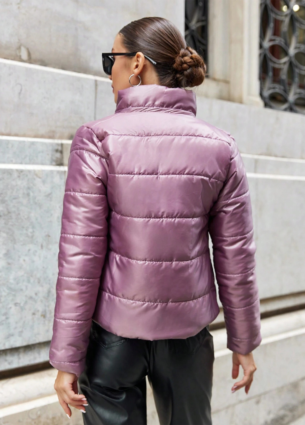 Бузкова демісезонна куртка SHEIN