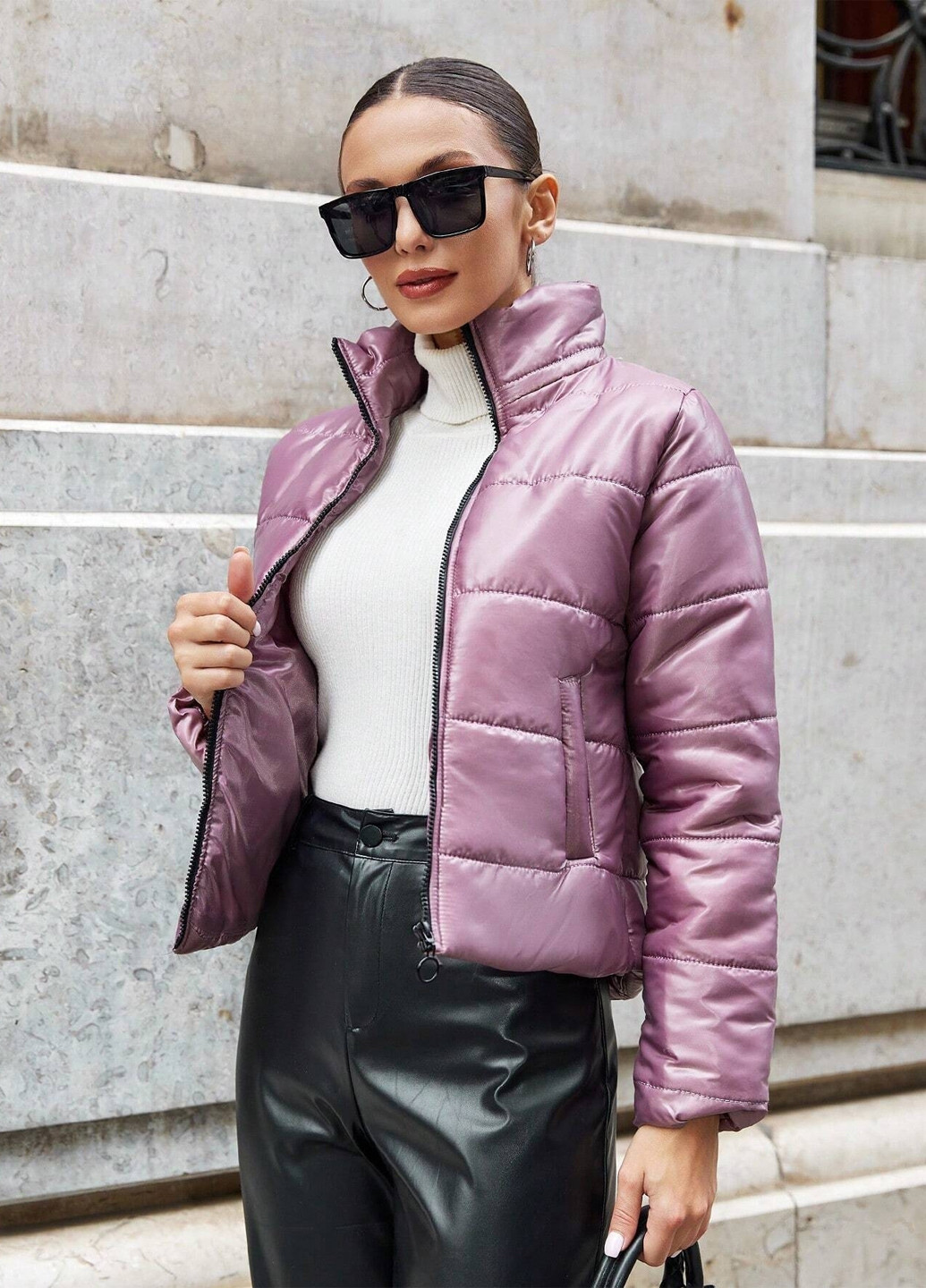 Бузкова демісезонна куртка SHEIN