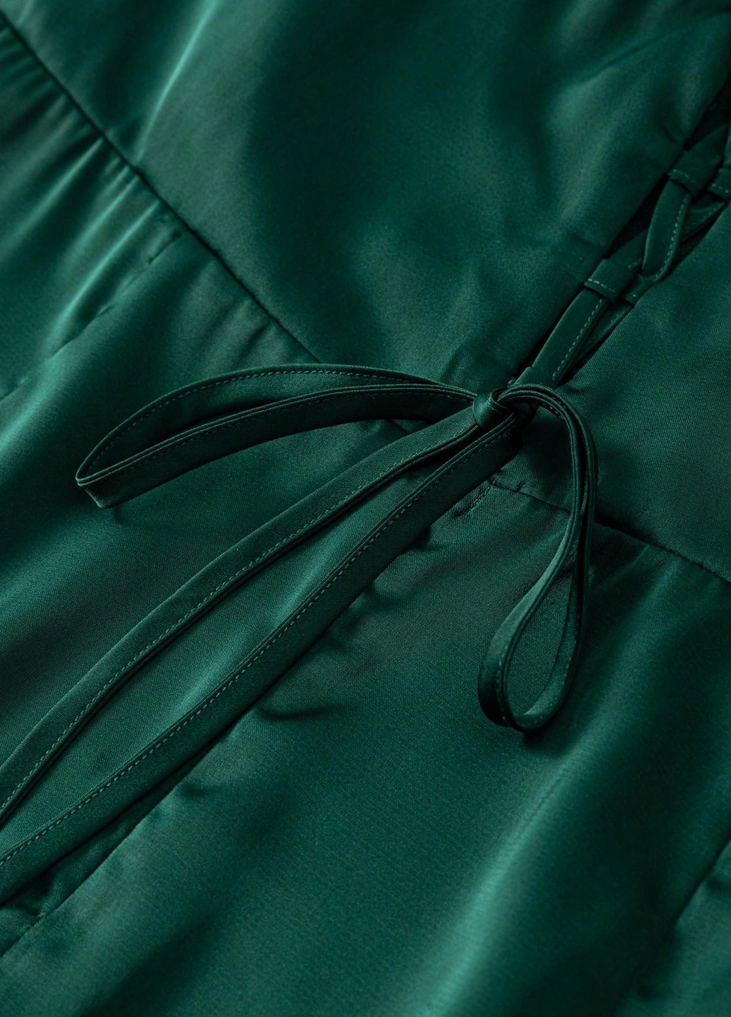 Изумрудное вечернее платье годе, с открытыми плечами, с открытой спиной SHEIN однотонное