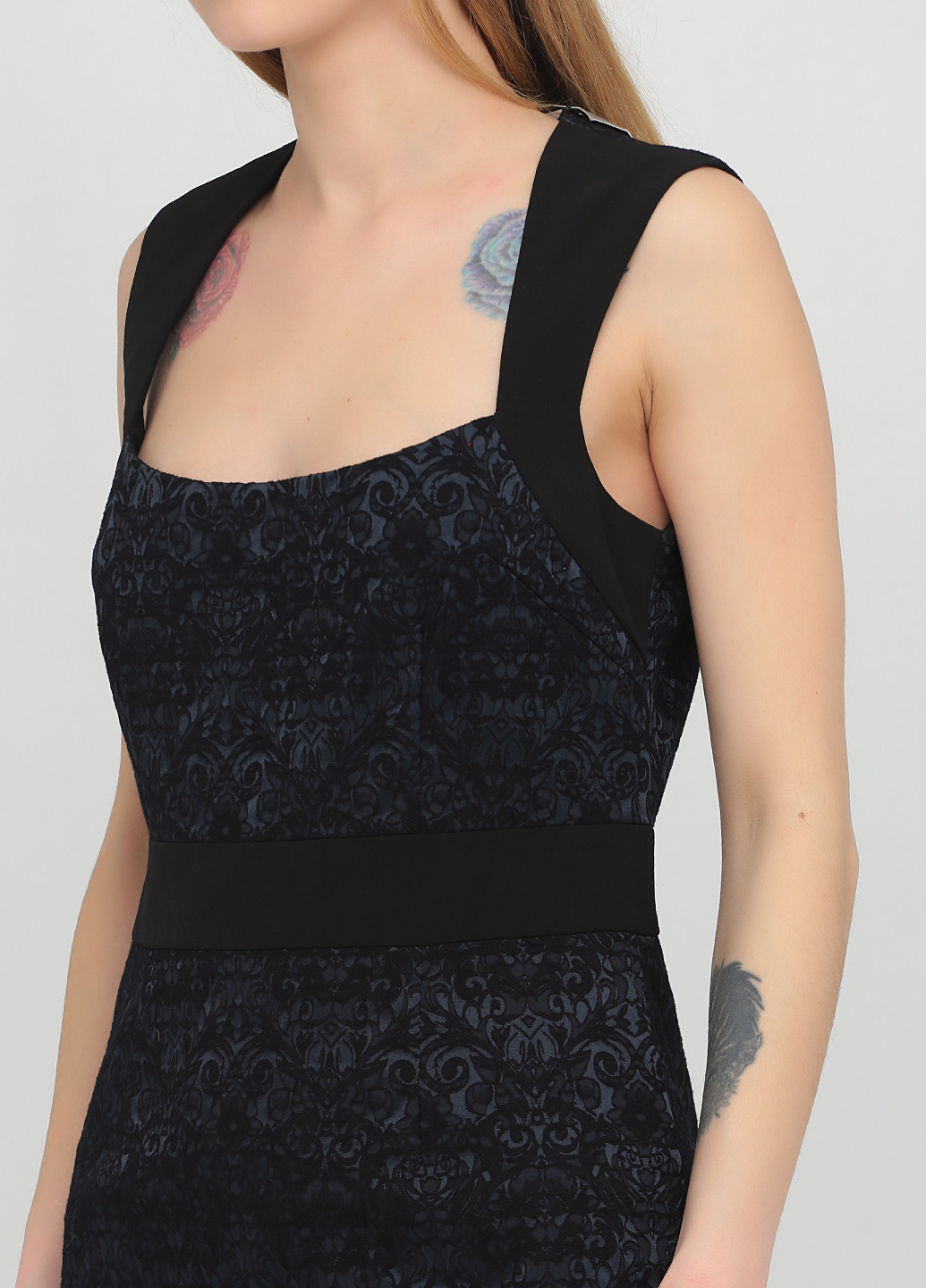 Черное коктейльное платье футляр, с открытой спиной Vero Moda с цветочным принтом