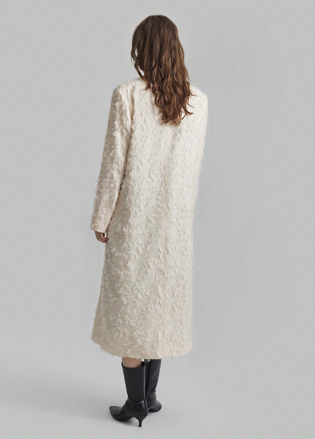 Кремовое демисезонное Пальто двубортное SHEIN