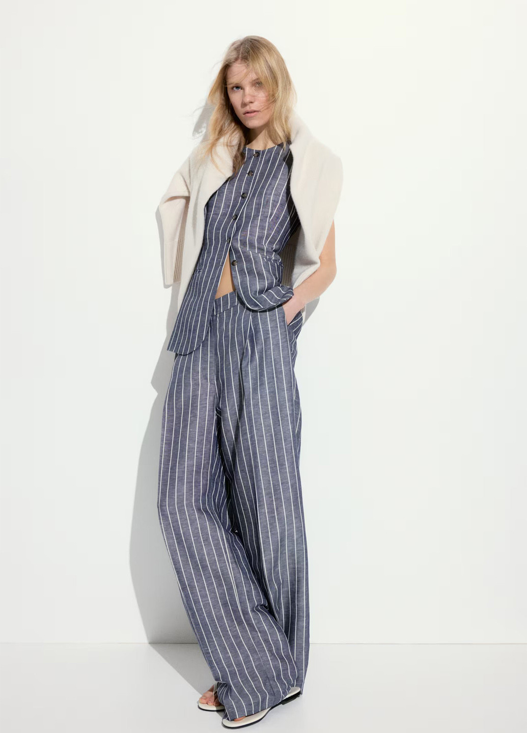 Жилет H&M (368715309)