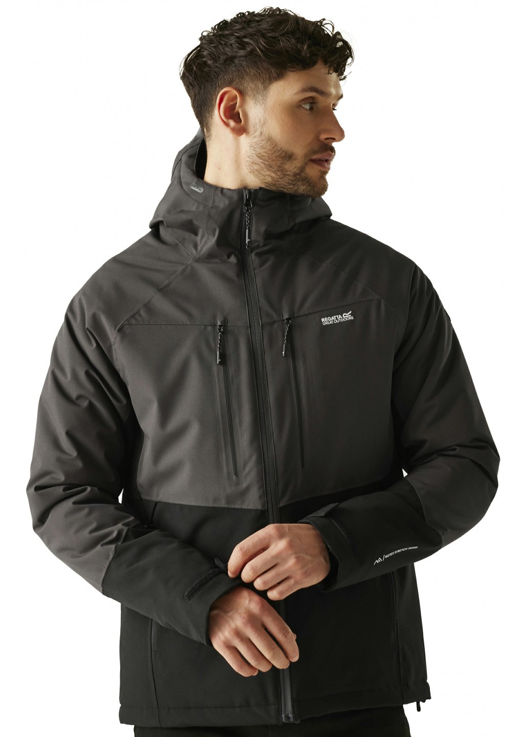 Чорна демісезонна куртка Regatta