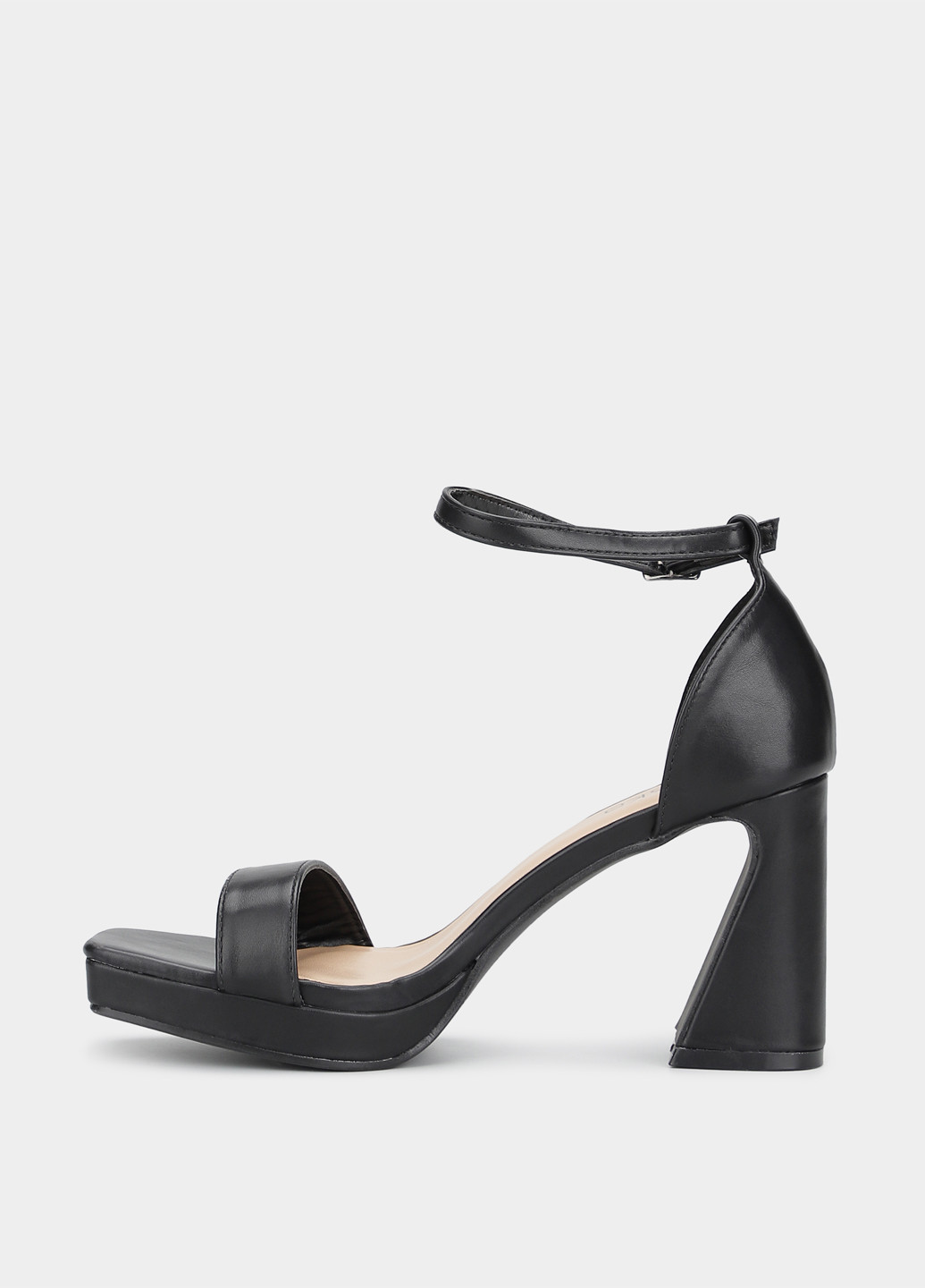 Черные босоножки Braska без застежки с пряжкой