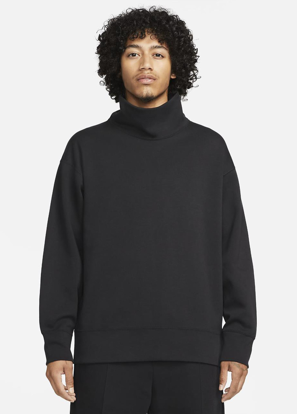 Черный свитшот fb8169-010 Nike однотонный без декора (321974945)