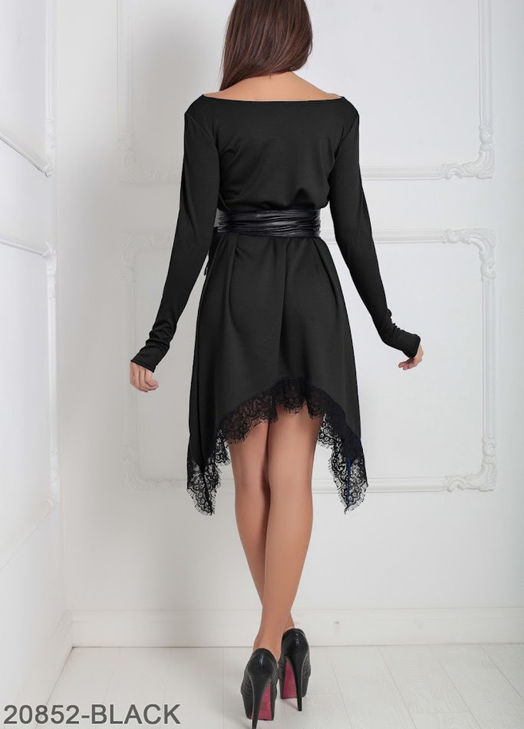 Чорна кежуал ефектне вільне плаття з подовженими куточками і гіпюром на спідниці stima Podium однотонна