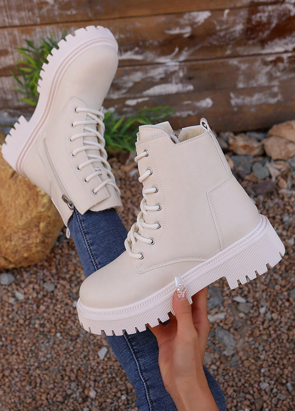 Осенние ботильоны берцы SHEIN без декора из искусственной кожи