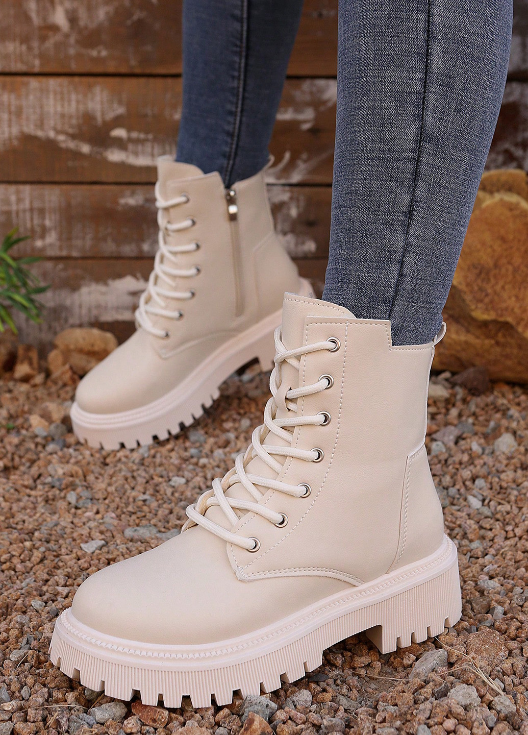 Осенние ботильоны берцы SHEIN без декора из искусственной кожи