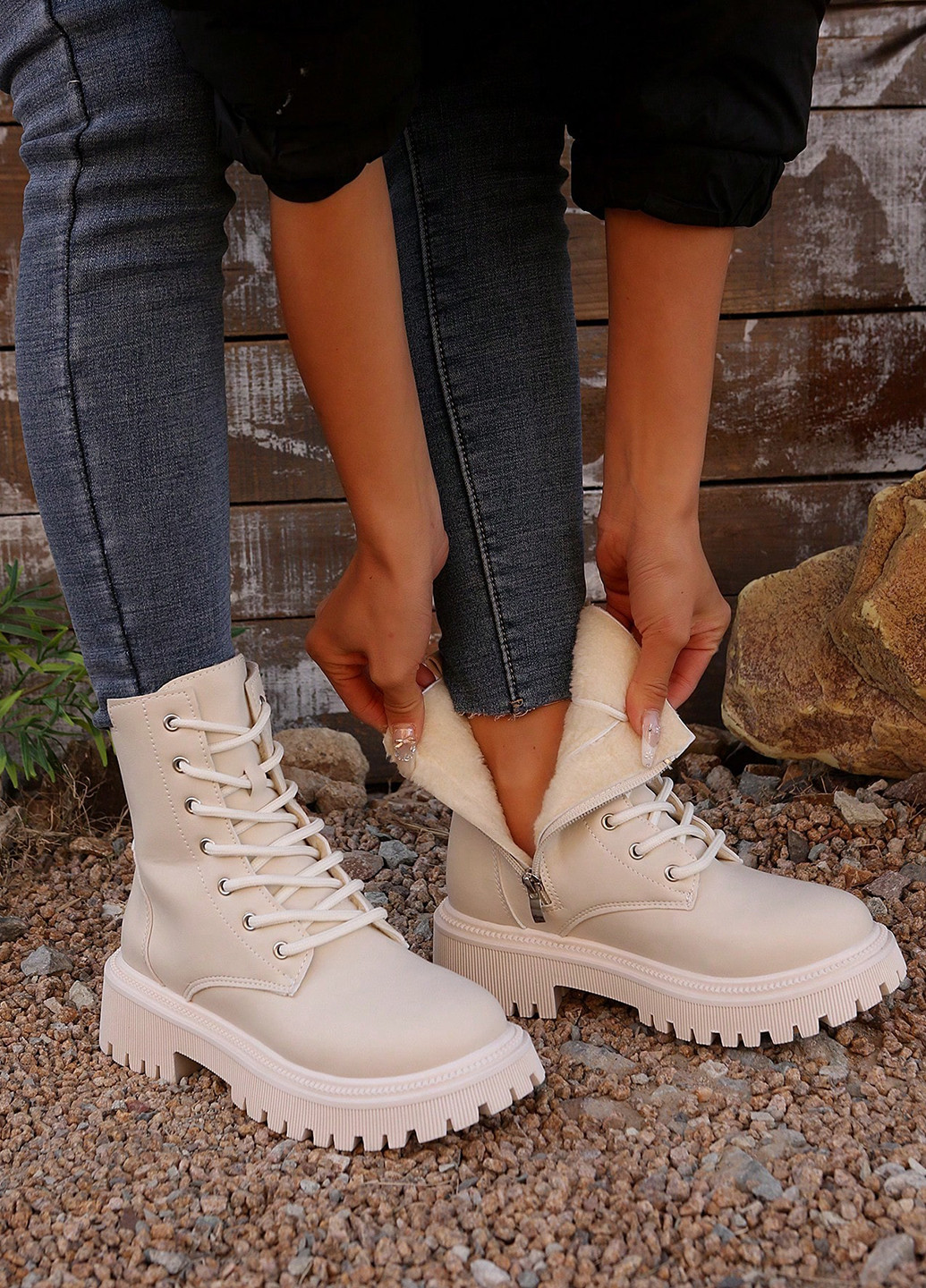 Осенние ботильоны берцы SHEIN без декора из искусственной кожи