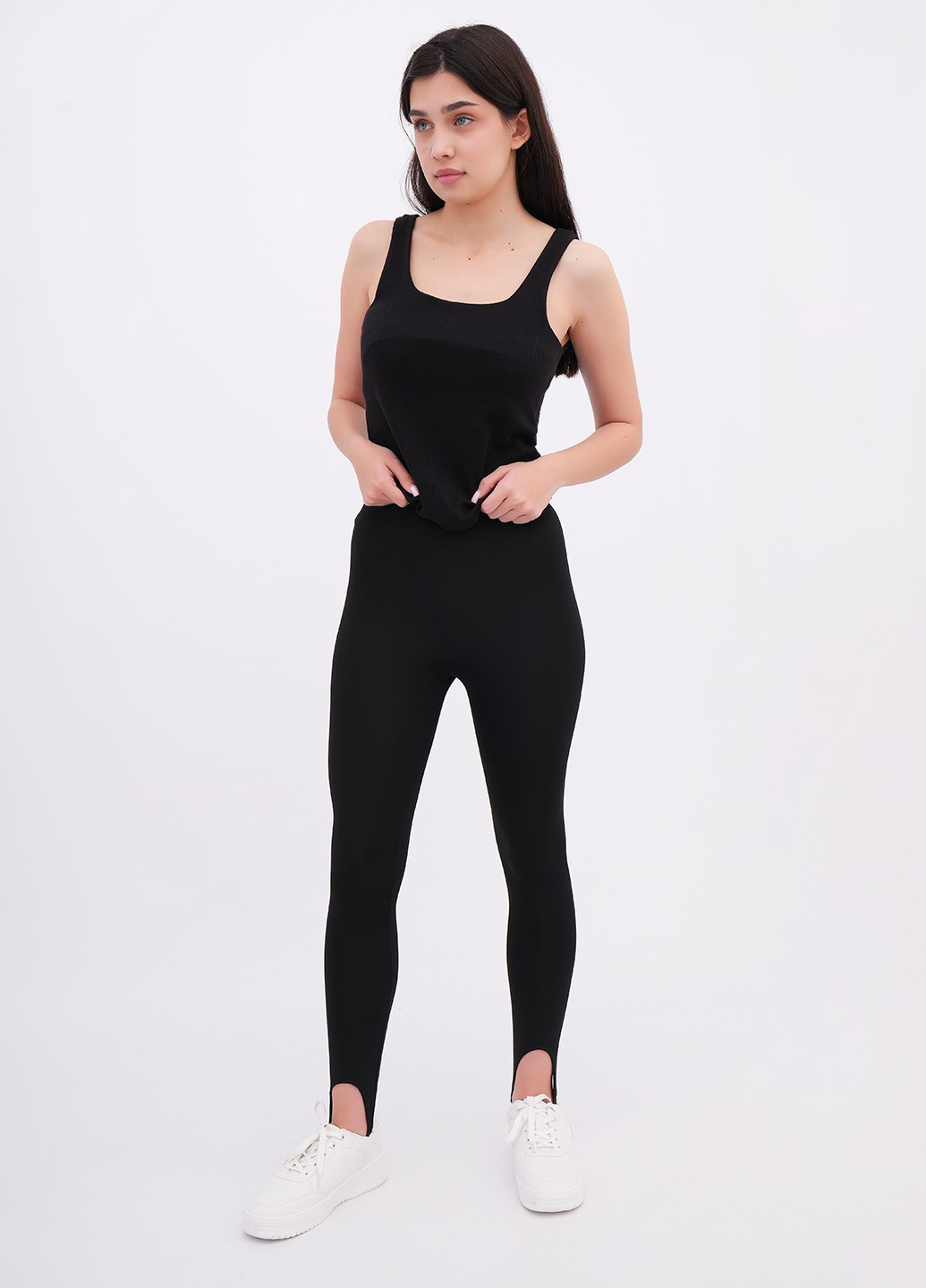 Черные демисезонные леггинсы EQUILIBRI