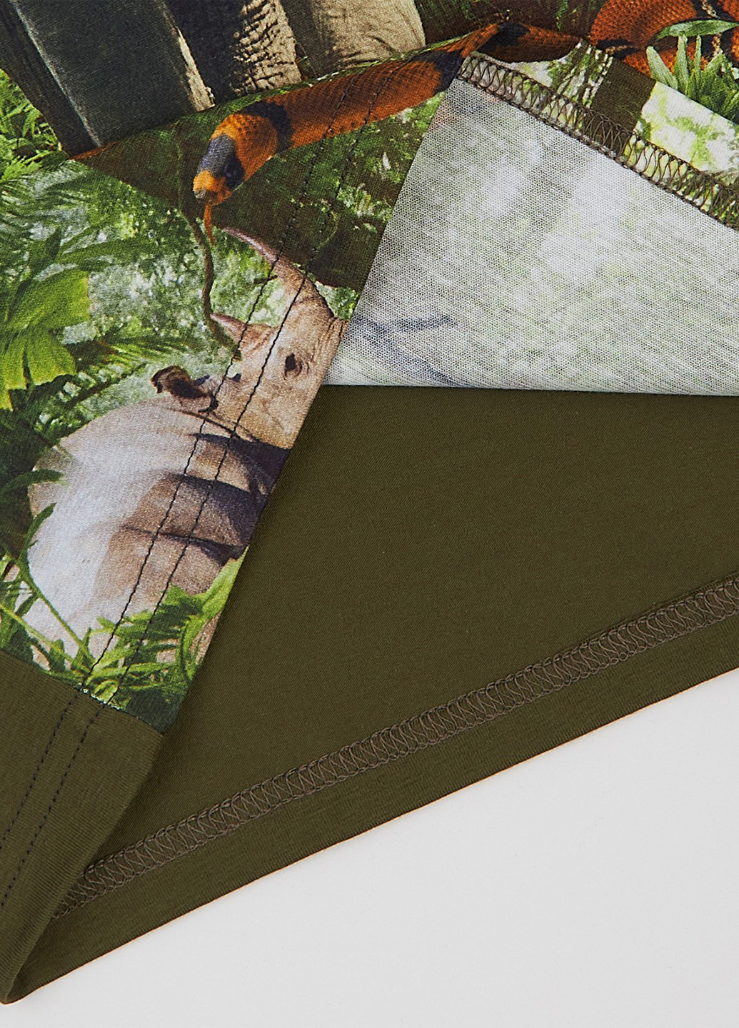 Хаки (оливковая) летняя футболка ArDoMi